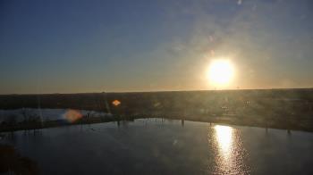 Weather camera view of Commerce Bank.