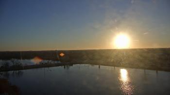 Weather camera view of Commerce Bank.