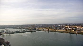 Weather camera view of Commerce Bank.