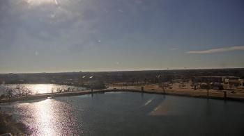 Weather camera view of Commerce Bank.