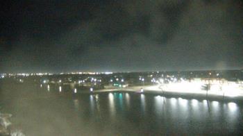 Weather camera view of Commerce Bank.