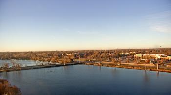 Weather camera view of Commerce Bank.