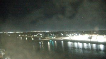 Weather camera view of Commerce Bank.