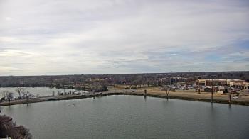 Weather camera view of Commerce Bank.