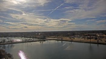 Weather camera view of Commerce Bank.