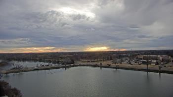 Weather camera view of Commerce Bank.