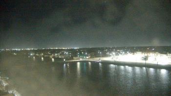 Weather camera view of Commerce Bank.