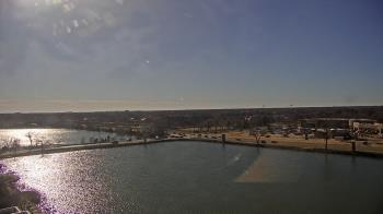 Weather camera view of Commerce Bank.