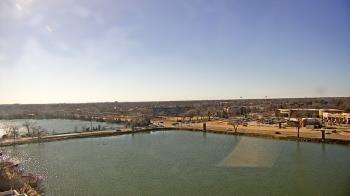 Weather camera view of Commerce Bank.