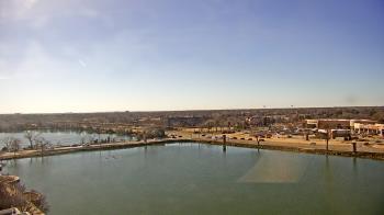 Weather camera view of Commerce Bank.