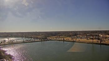 Weather camera view of Commerce Bank.