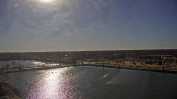 Weather camera view of Commerce Bank.