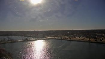 Weather camera view of Commerce Bank.