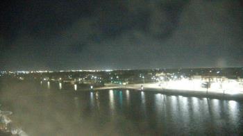 Weather camera view of Commerce Bank.