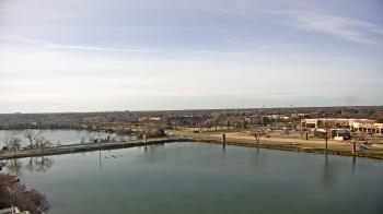 Weather camera view of Commerce Bank.