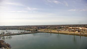 Weather camera view of Commerce Bank.