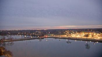 Weather camera view of Commerce Bank.