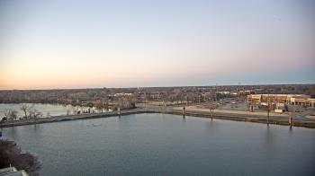 Weather camera view of Commerce Bank.