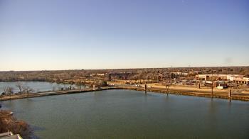 Weather camera view of Commerce Bank.