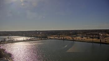 Weather camera view of Commerce Bank.