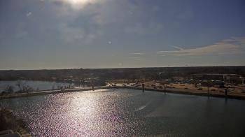 Weather camera view of Commerce Bank.