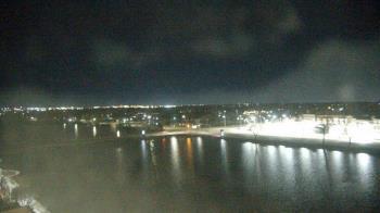 Weather camera view of Commerce Bank.