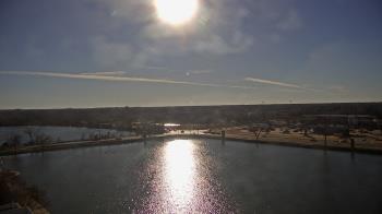 Weather camera view of Commerce Bank.