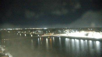 Weather camera view of Commerce Bank.