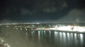 Weather camera view of Commerce Bank.