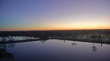 Weather camera view of Commerce Bank.