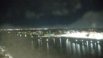 Weather camera view of Commerce Bank.