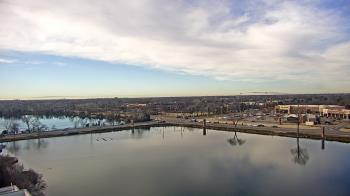 Weather camera view of Commerce Bank.