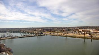 Weather camera view of Commerce Bank.