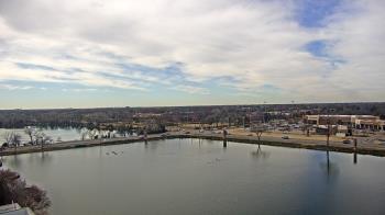 Weather camera view of Commerce Bank.