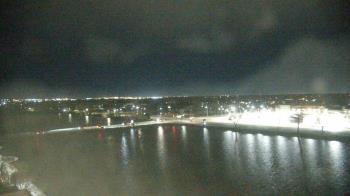 Weather camera view of Commerce Bank.