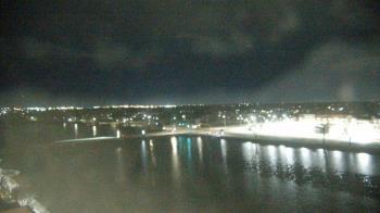 Weather camera view of Commerce Bank.