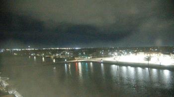 Weather camera view of Commerce Bank.