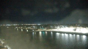 Weather camera view of Commerce Bank.