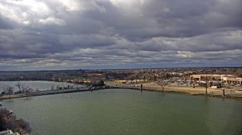 Weather camera view of Commerce Bank.