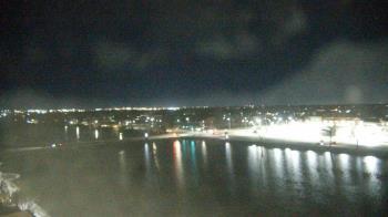 Weather camera view of Commerce Bank.