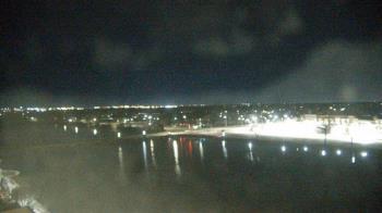 Weather camera view of Commerce Bank.