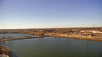 Weather camera view of Commerce Bank.