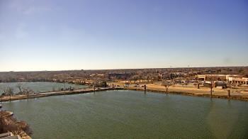 Weather camera view of Commerce Bank.