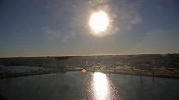 Weather camera view of Commerce Bank.