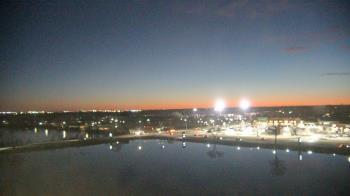 Weather camera view of Commerce Bank.