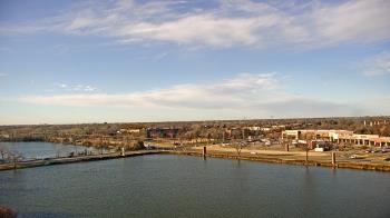 Weather camera view of Commerce Bank.