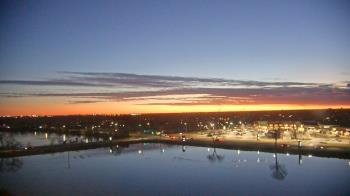 Weather camera view of Commerce Bank.
