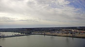 Weather camera view of Commerce Bank.