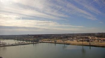 Weather camera view of Commerce Bank.
