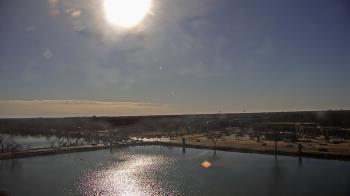 Weather camera view of Commerce Bank.